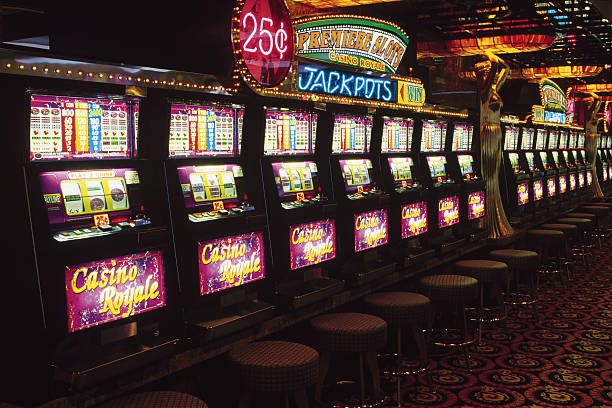 Boom City live dealer table interface on sky77 apk